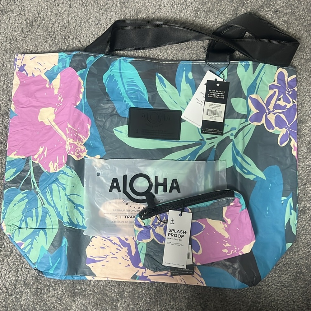 BNWT Aloha collection Pau Hana Bundle